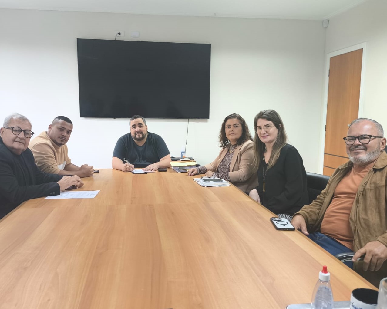 Prefeitura de Guarapari assina ordem de serviço para construção da Residência Inclusiva